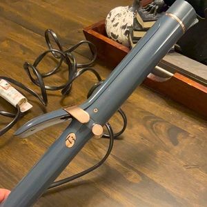 Curling Iron